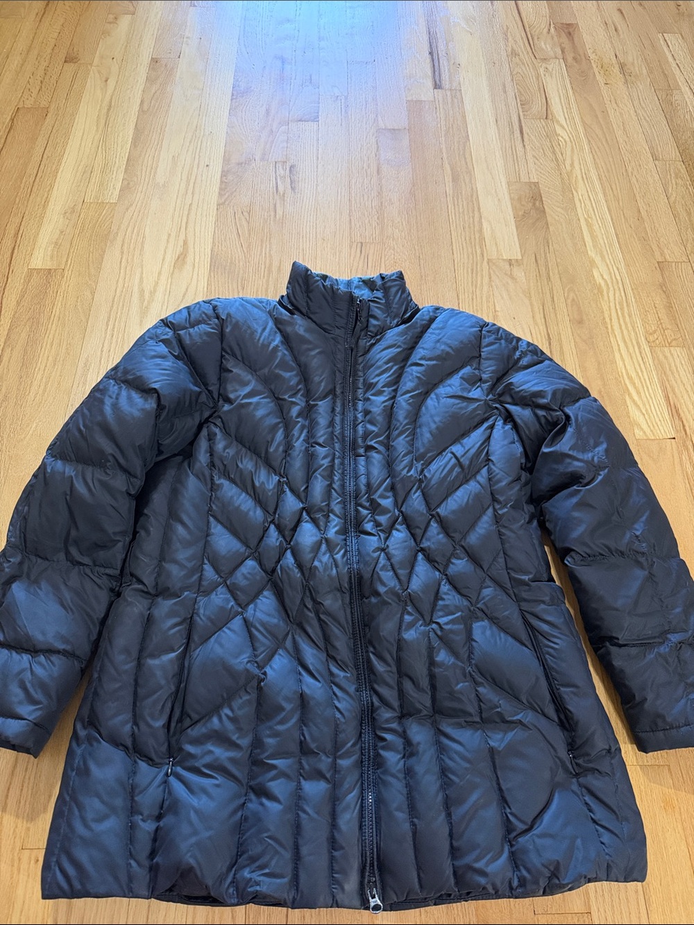 L.L. Bean Black Goosedown Full Zip Puffer Jacket Sz L